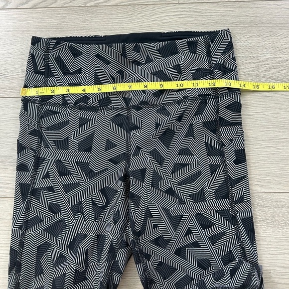 Lululemon Pace Rival High-Rise Crop Leggings 22" Labyrinth Black Light Cast - Picture 12 of 16